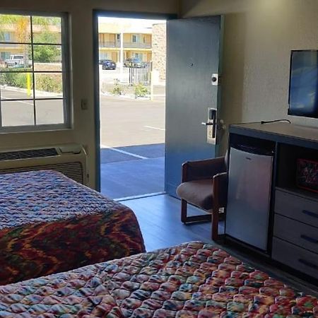 Classic Motel Anaheim Exteriör bild